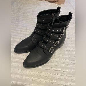 Women’s black booties